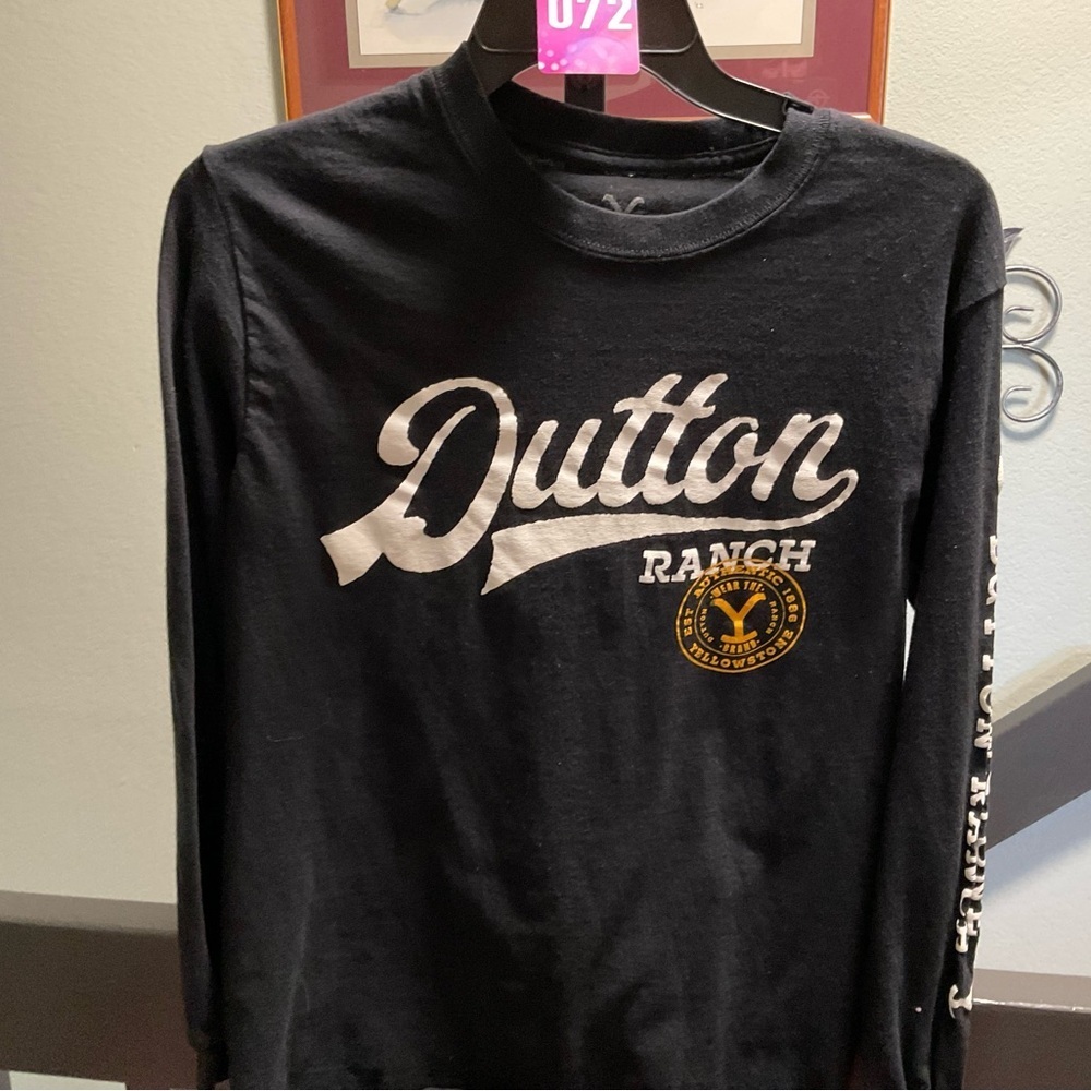Dutton Ranch Black Long Sleeve Tee #072 - Picture 5 of 5
